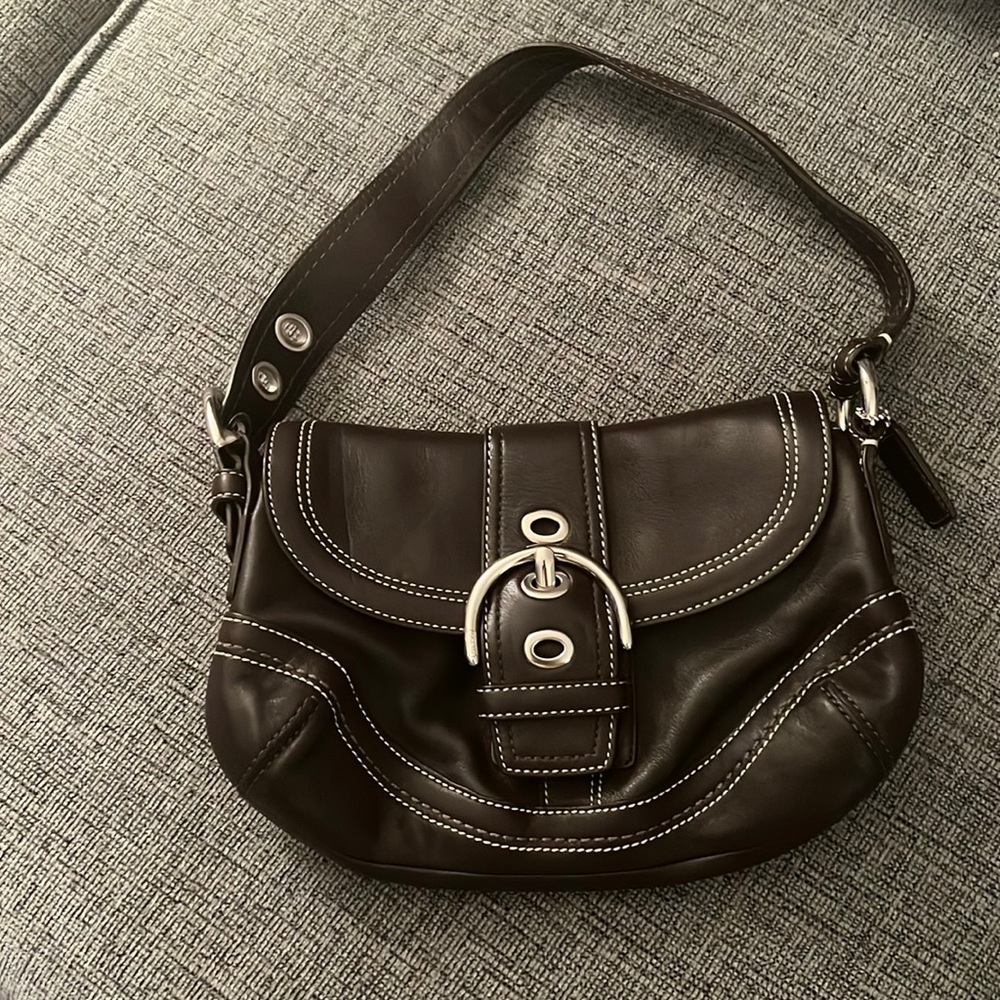 Coach purse (brown)